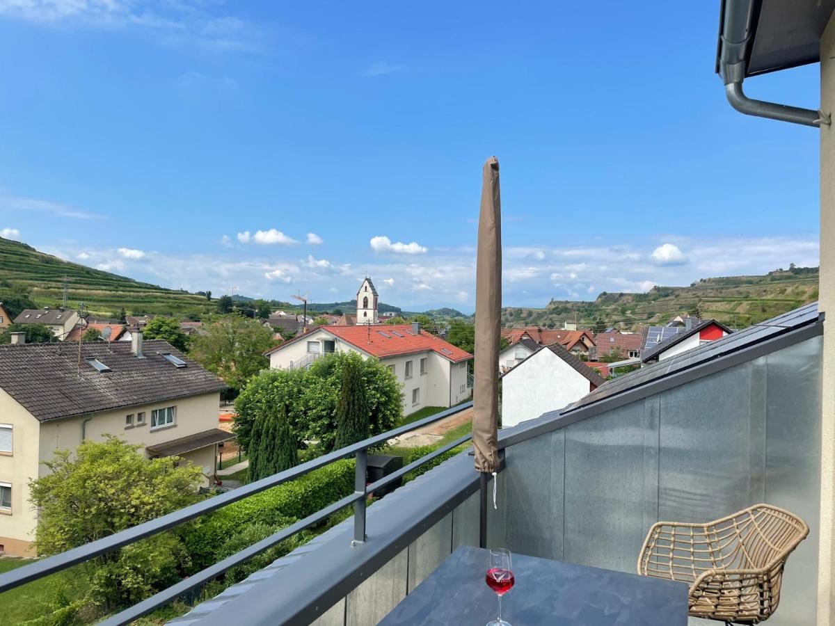 Апартаменты Weingut & Strausswirtschaft Vogel Фогтсбург Экстерьер фото